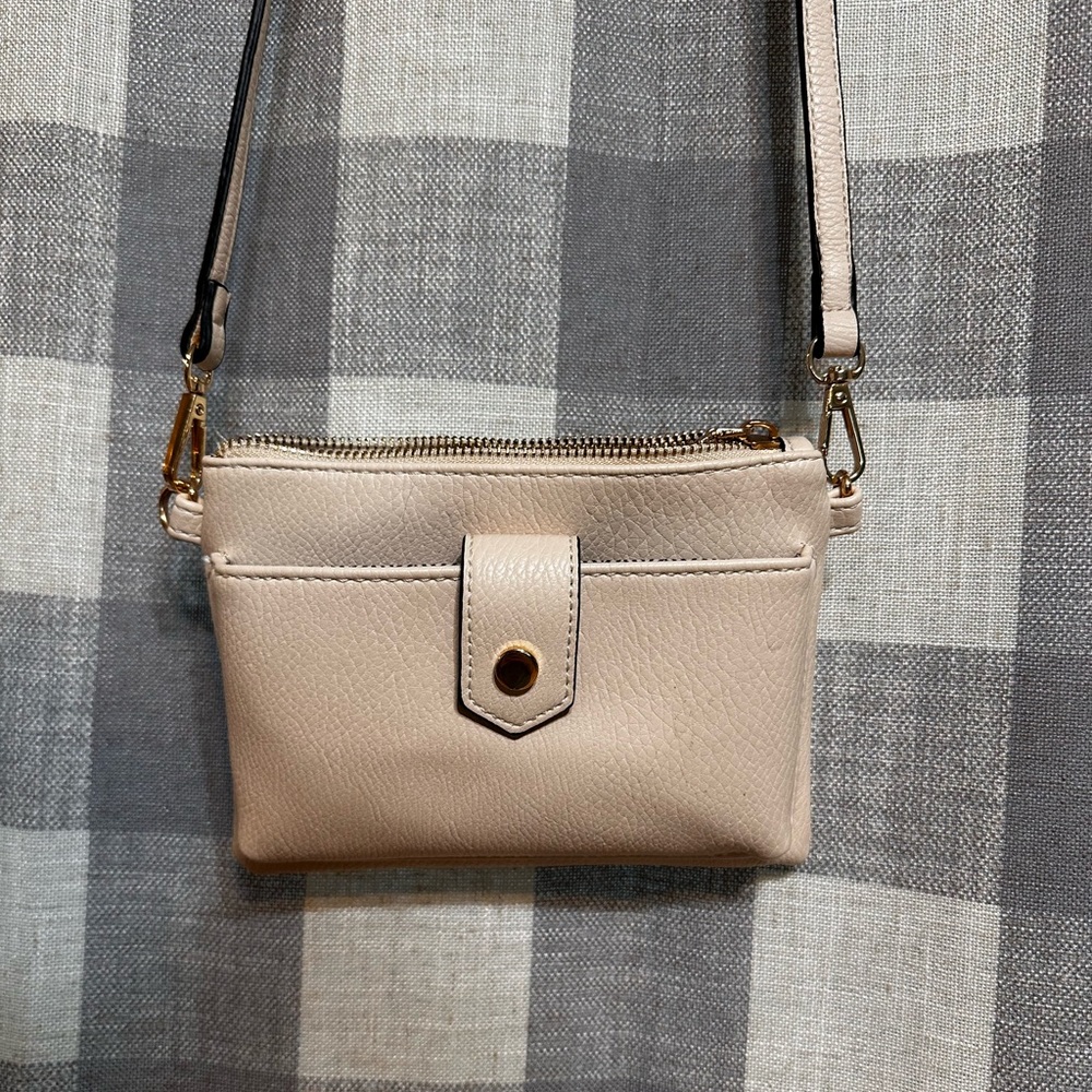 Small crossbody